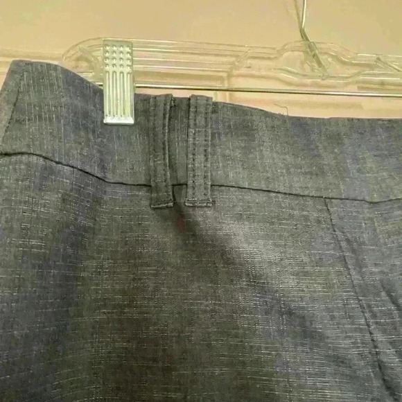 Ann Taylor Loft Slacks size 2 - Picture 3 of 5